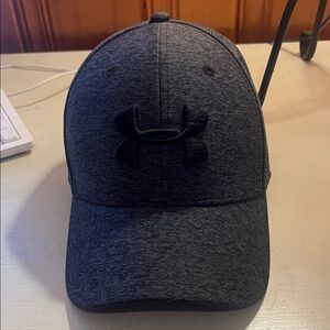 Under Armour Black Gray Cap